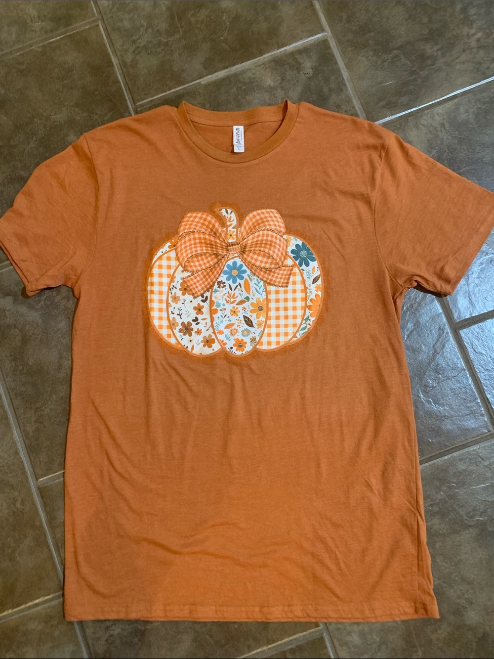 Love In Faith Fall Orange Pumpkin Graphic Tee with Bow Size L New